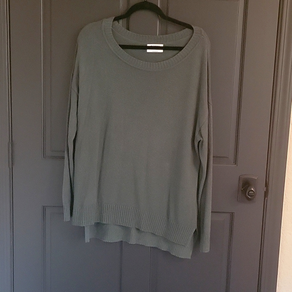 Old Navy Sweater
